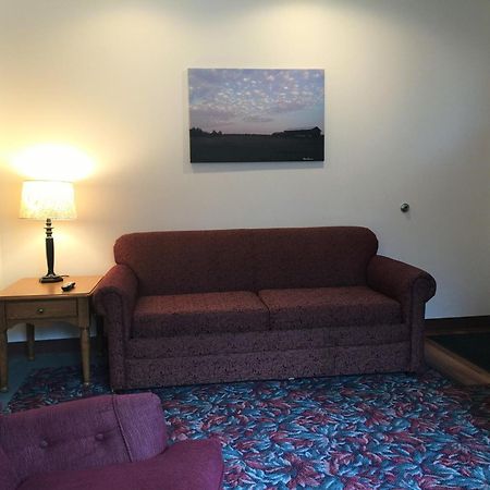 Cedar Motor Inn Marquette Zimmer foto