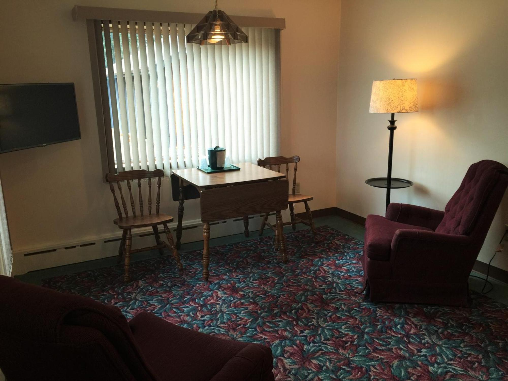Cedar Motor Inn Marquette Zimmer foto